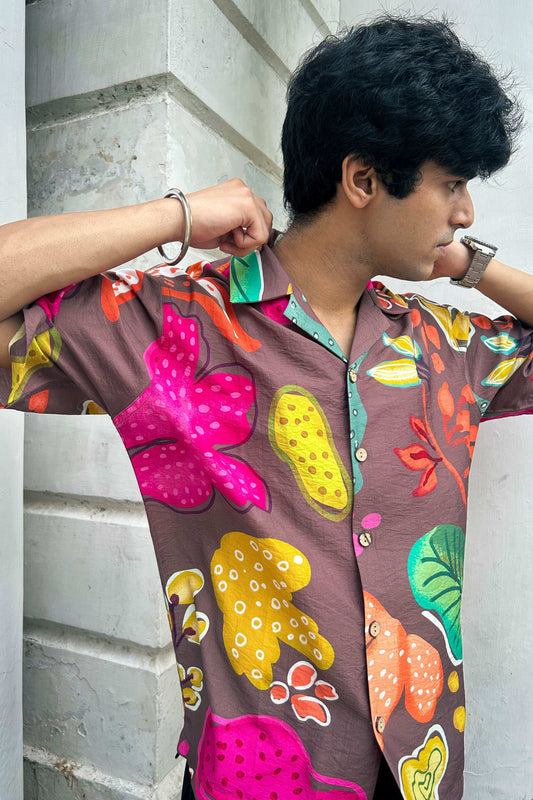 Brown printed viscose shirt for men, three-quarter view
