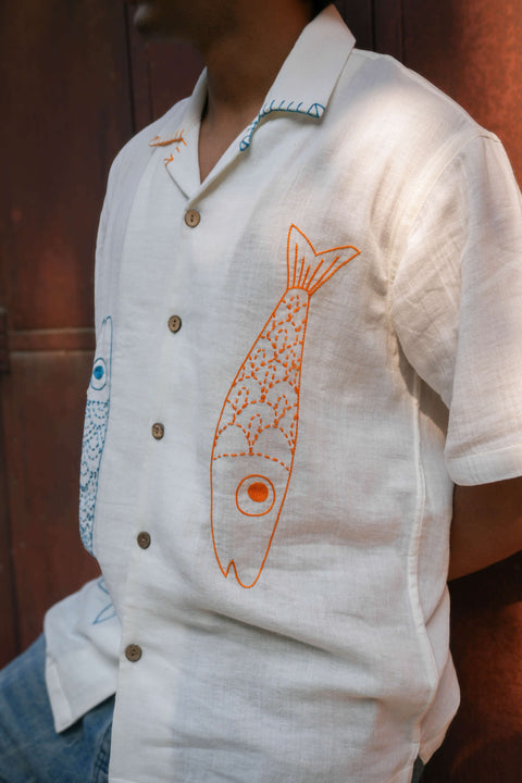 Close-up of fish motifs on the chest, Off white double cloth cotton men's shirt