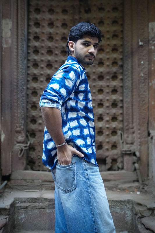 Indigo blue printed cotton viscose shirt for men, back three-quarter view