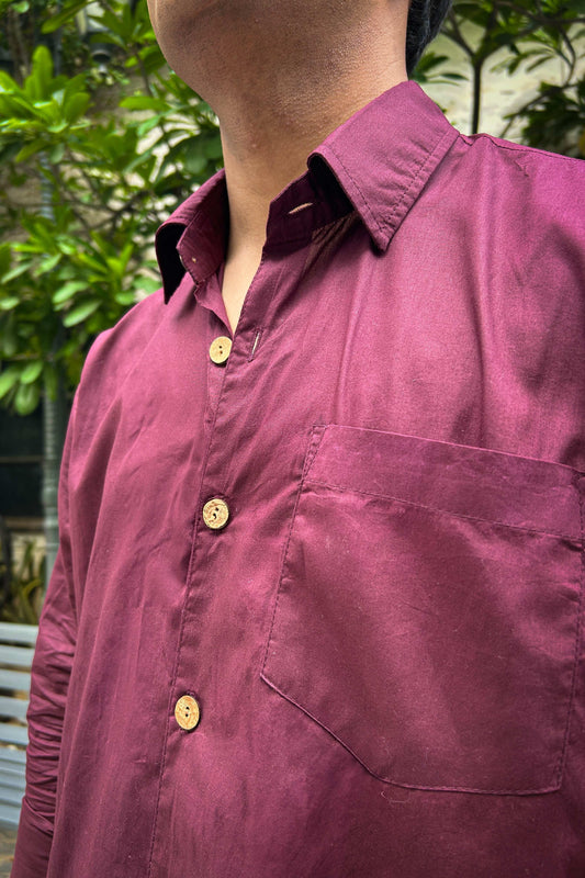 Close-up of the collar, placket and chest pocket, Deep wine pure cotton men's shirt