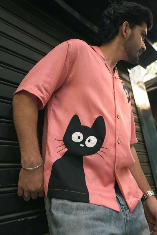 Close-up of the appliquéd cat motifs, Pink cotton men's shirt